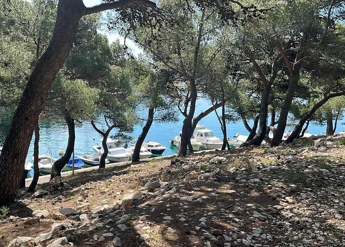 Sun דירה מאנדרה