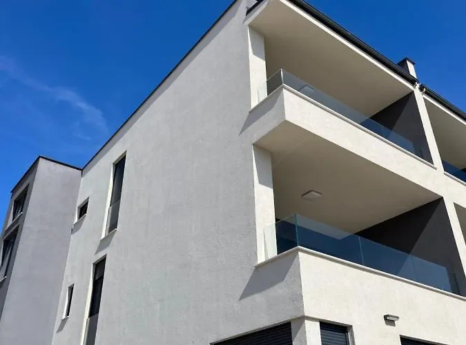 דירה Sun מאנדרה